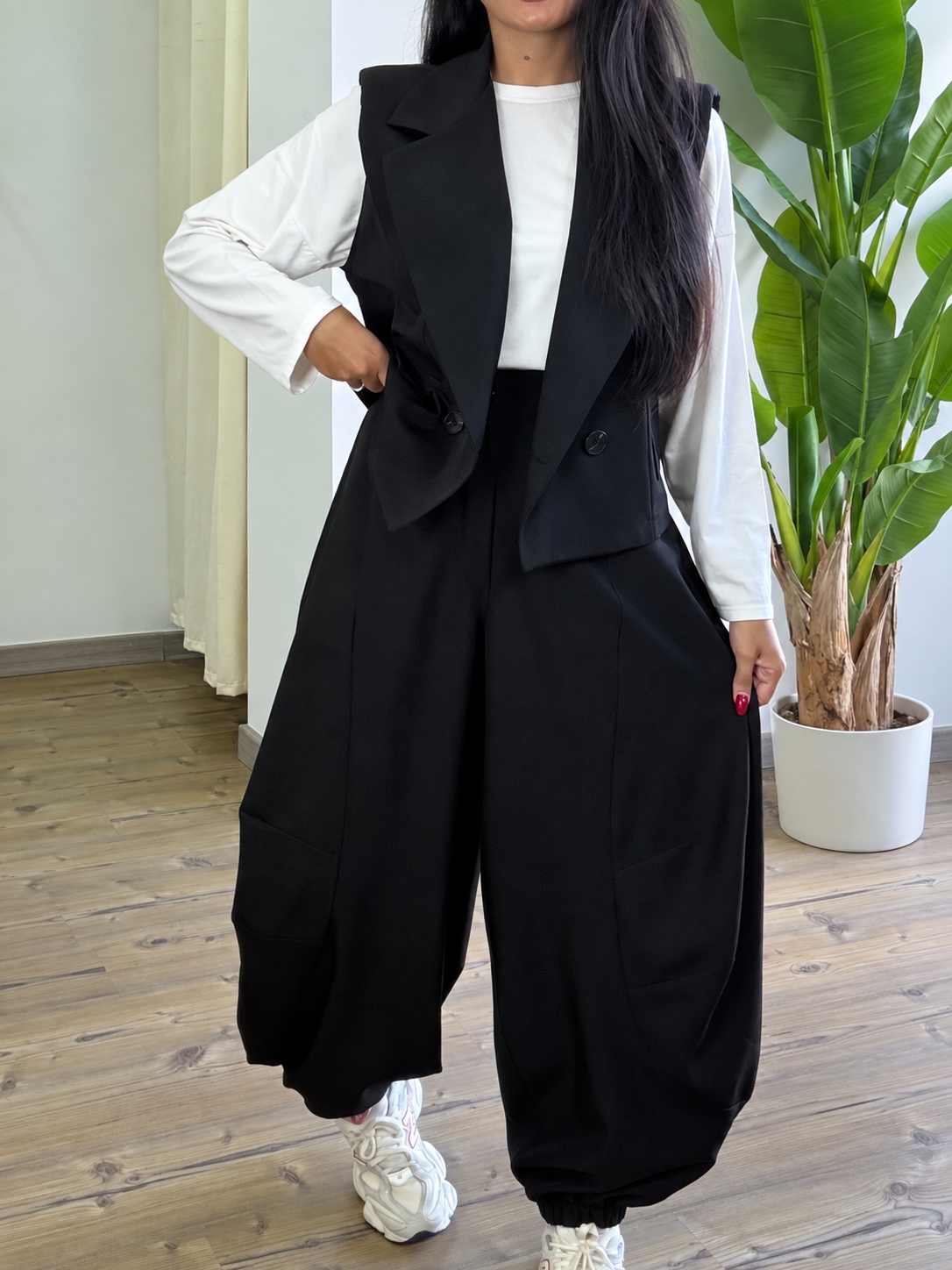 Completo gilet doppiopetto e pantalone balloon