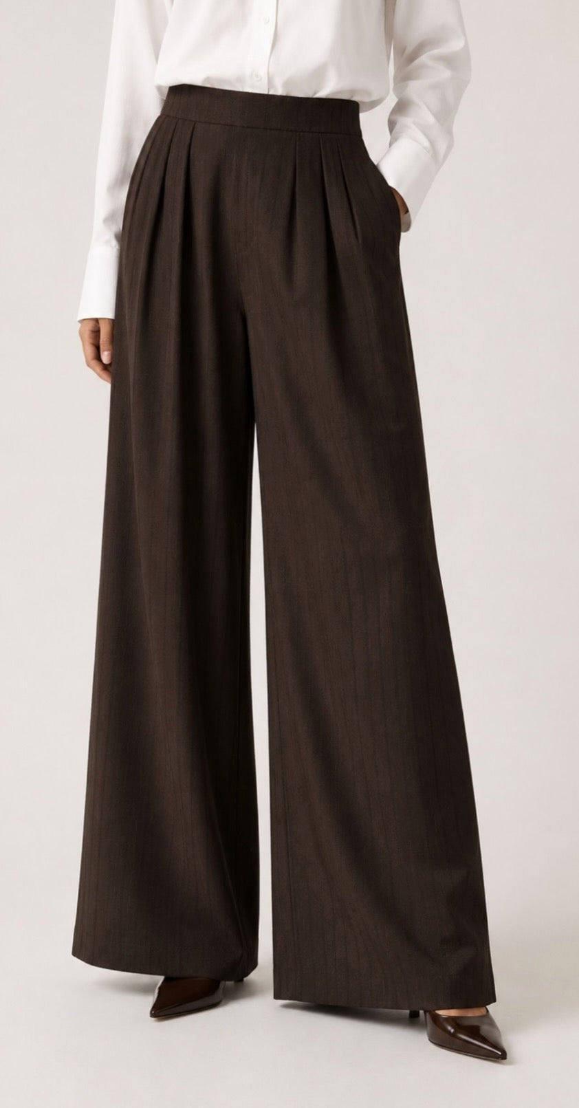 Pantalone palazzo gessato a vita alta