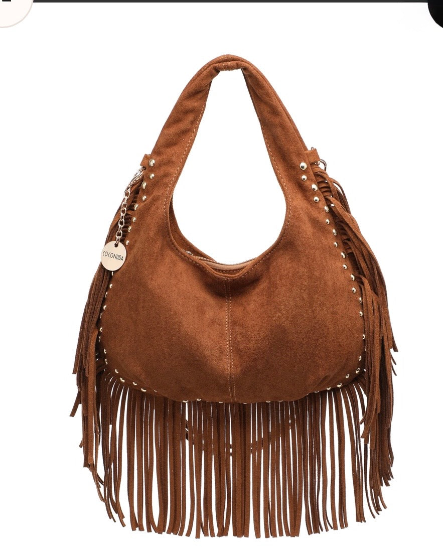 Borsa con frange e borchie