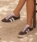 Sneakers marroni platform con dettagli