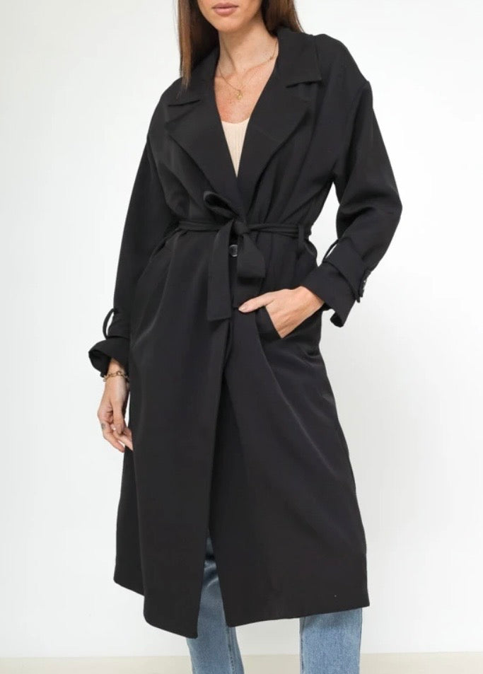 Trench leggero nero con cintura in vita