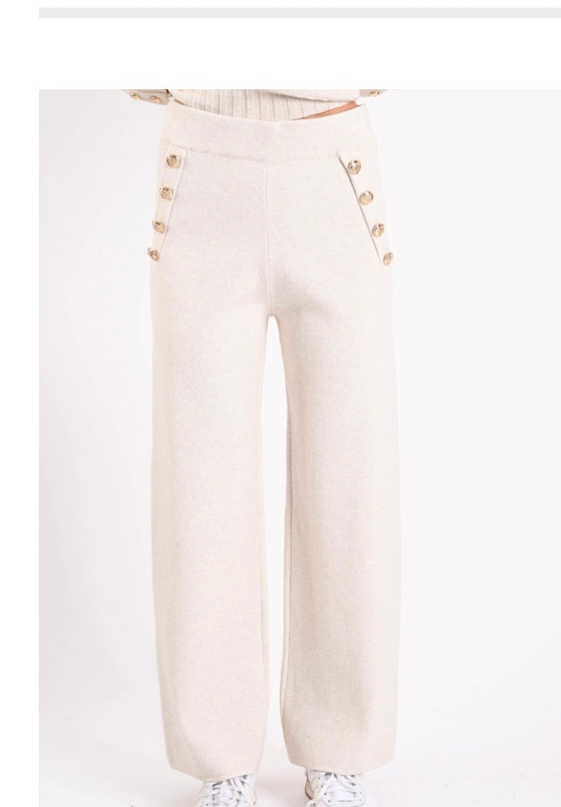 Pantalone in maglia con bottoni