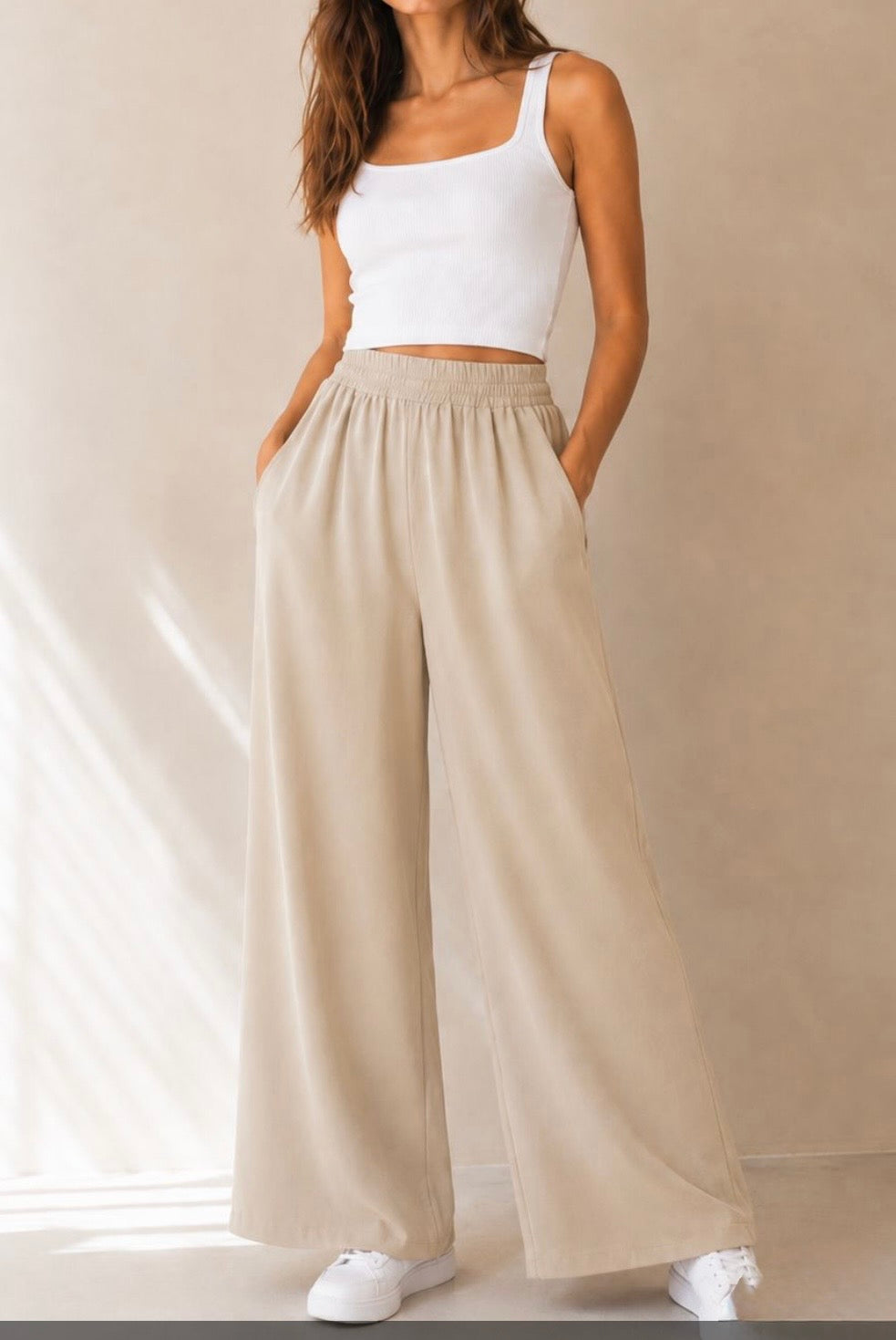 Pantalone palazzo in tessuto morbido effetto tuta