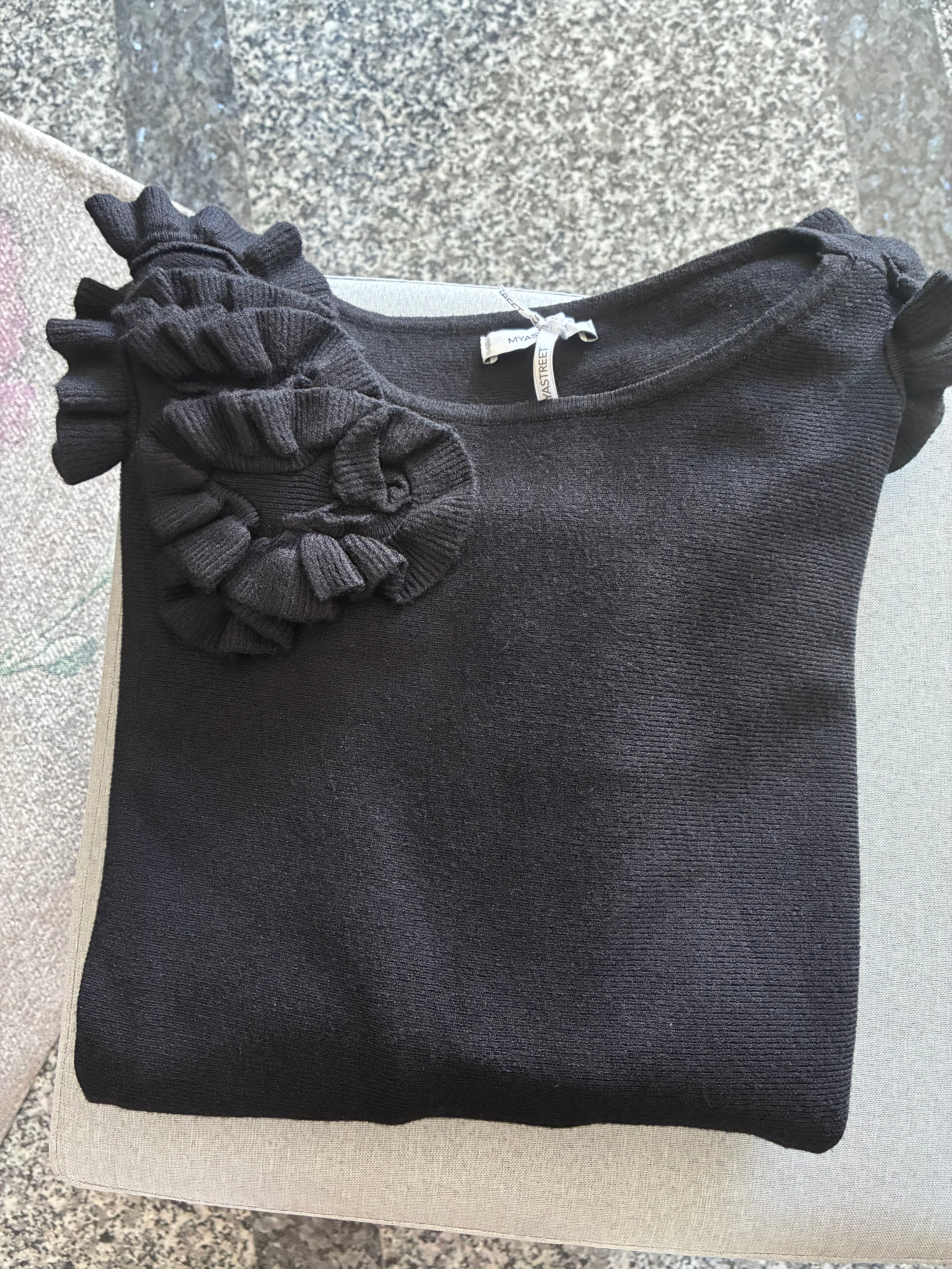 Maglia con volant