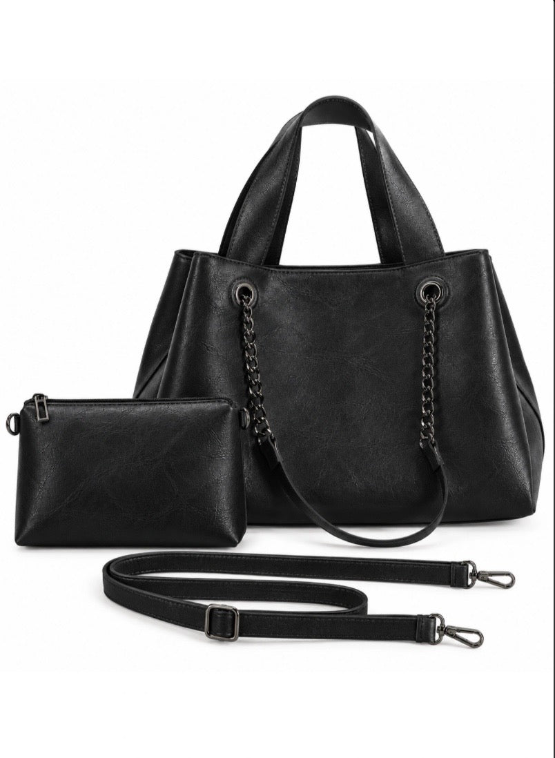 Borsa shopper con catene e pochette